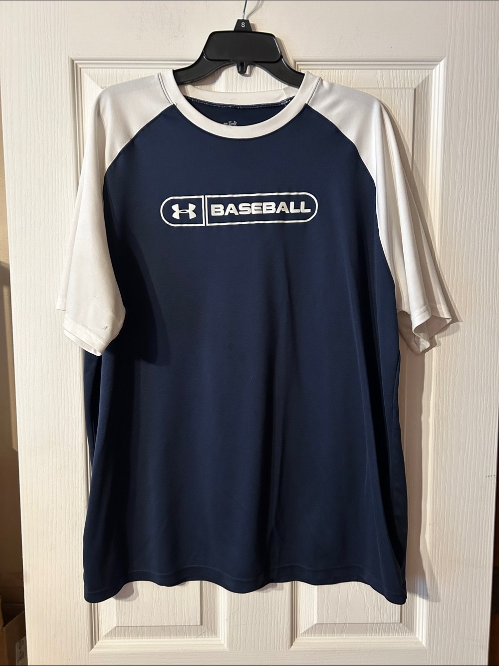 Under Armour Navy and White Baseball Tee 2XL